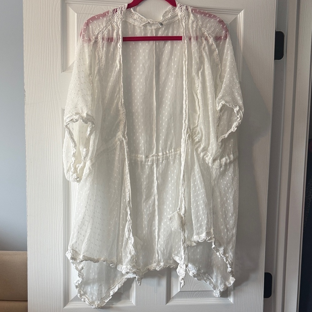 Abercrombie & Fitch White Lace-Trim Coverup
